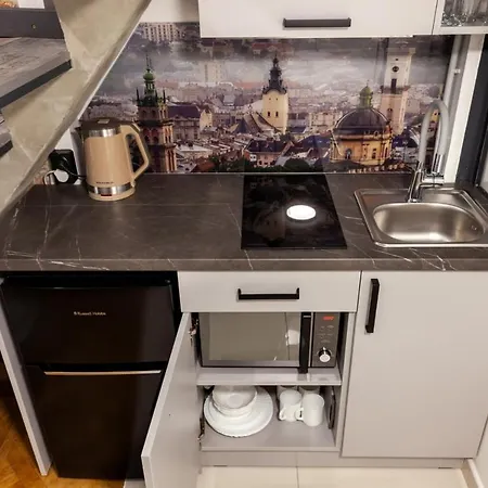 Royal Mini On Kovzhyna Apartamento
