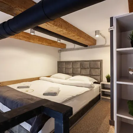 Апартаменти Royal Mini On Kovzhyna *