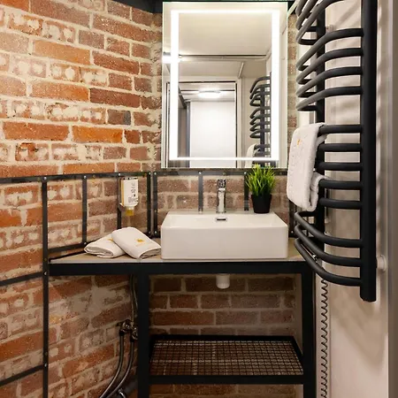 Royal Mini On Kovzhyna *