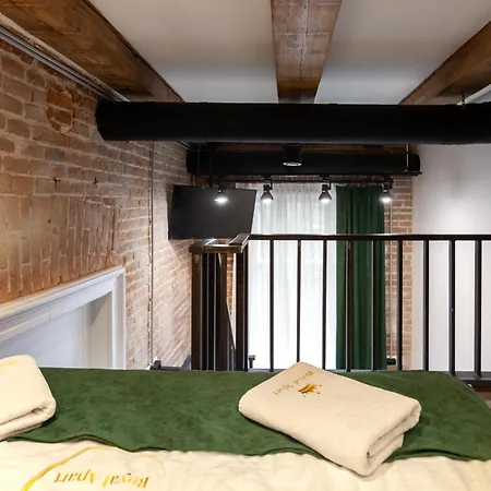 Royal Mini On Kovzhyna