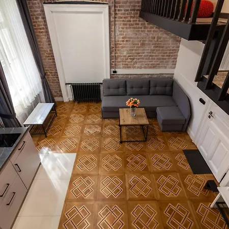 Royal Mini On Kovzhyna *