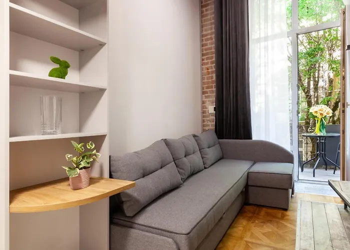 Apartamento Royal Mini On Kovzhyna Leópolis