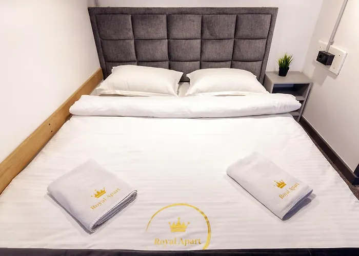 Royal Mini On Kovzhyna Leópolis