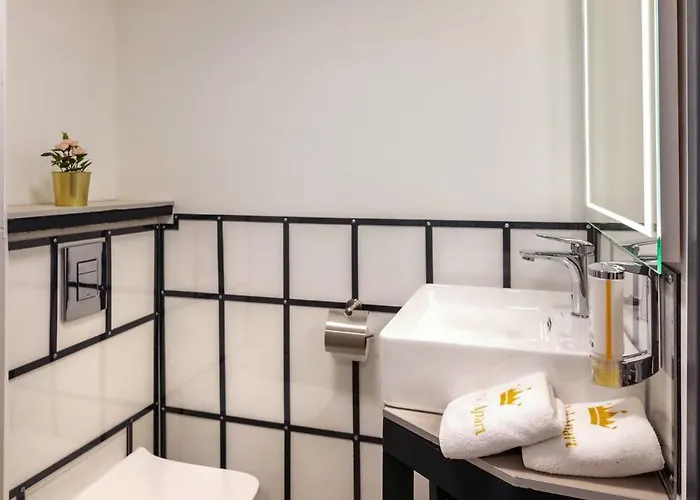 Royal Mini On Kovzhyna *