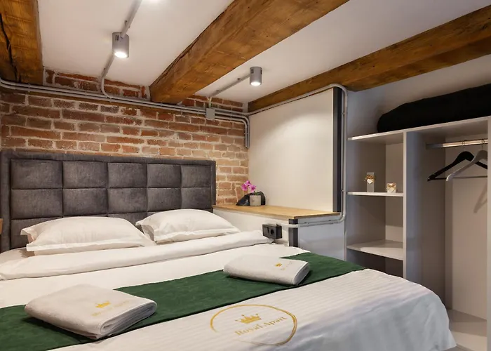 Royal Mini On Kovzhyna Lviv