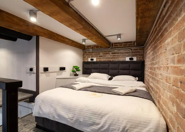 Apartamento Royal Mini On Kovzhyna Leópolis