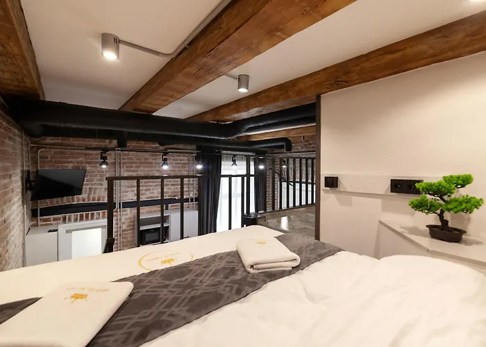 Royal Mini On Kovzhyna