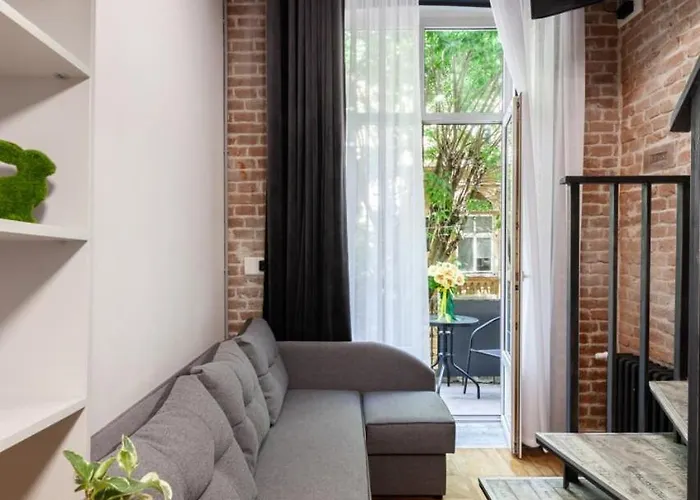 Royal Mini On Kovzhyna * Львов