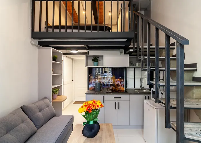 Royal Mini On Kovzhyna *